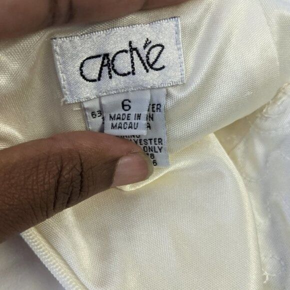 Cache Mini Skirt 6 Lace Embroidered White - Picture 9 of 12